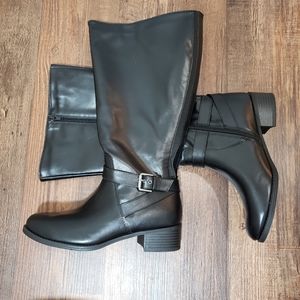 NWT Time and Tru knee high Boot
